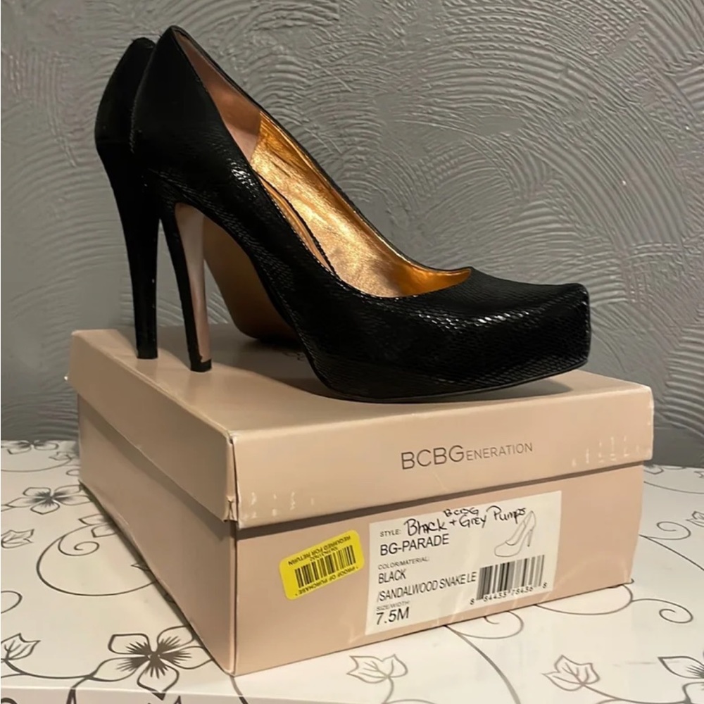 BCBGeneration stiletto pumps